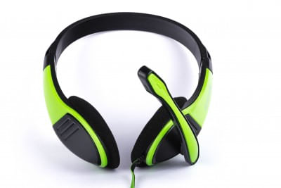Audifonos-Naceb-Technology---Negro-3-5-mm
